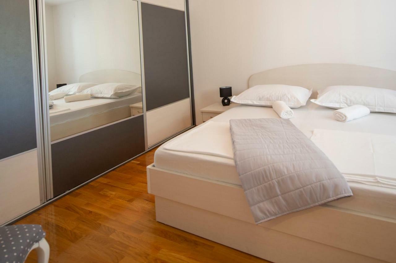 Apartman Pjero 3+2 Μακάρσκα Εξωτερικό φωτογραφία
